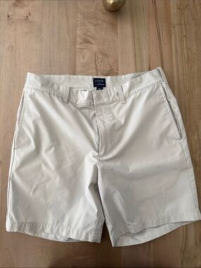 J. Crew Men’s Flat Front Chino Shorts in Light Cream